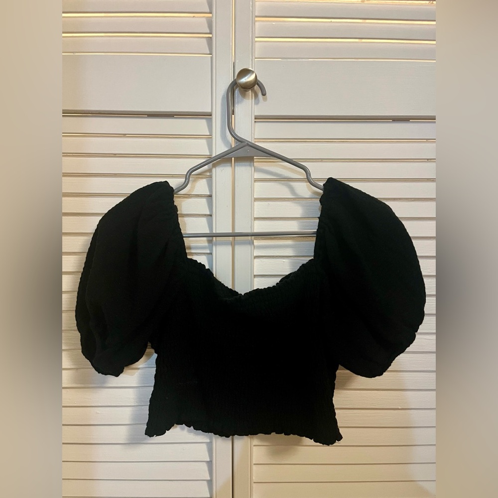 Wild Fable Black Ruched Puff Sleeve Top- S